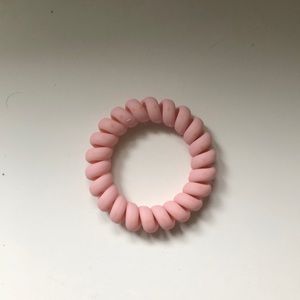 pink hair tie